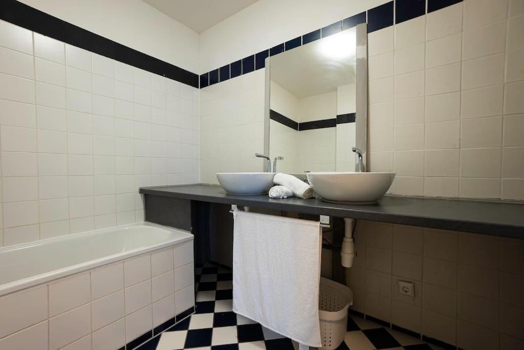 Stylish 2 Floor Penthouse • 15 Min To City Center 维也纳 外观 照片